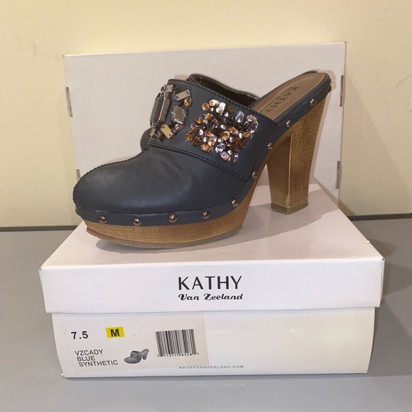 Kathy Van Zeeland VCADY Embellished Clogs, Size 7.5, Color: Blue - Picture 7 of 15